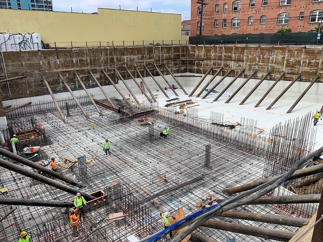 web-AVM560-underslab.jpg