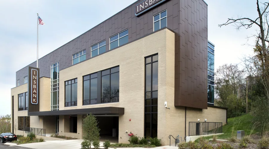 INSBANK_7278.jpg
