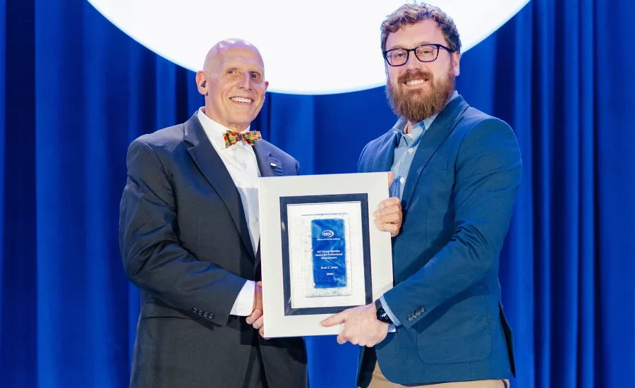 ACI member accepts an award