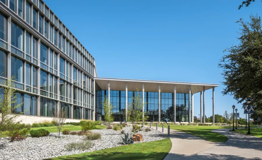 UT Arlington Engineering Building