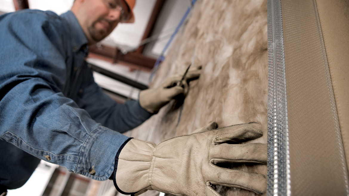 Installers increasingly expect low-emission, formaldehyde-free insulation to support healthier working conditions and improve overall indoor environmental quality.