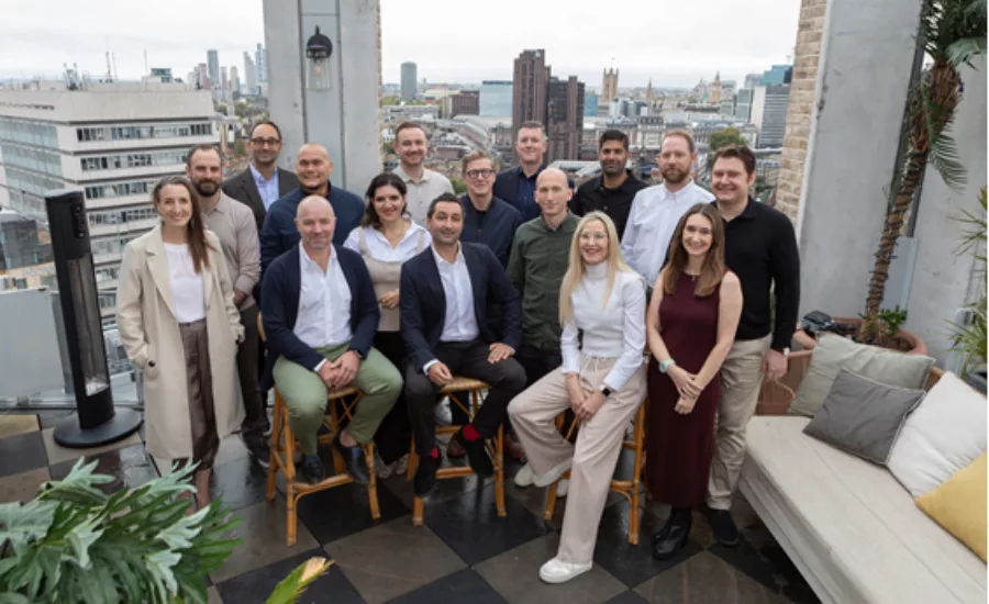 WW+P and SvN leadership teams sit together