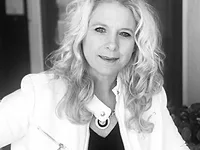 Janine Driver 