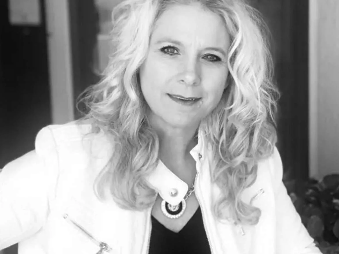 Janine Driver 