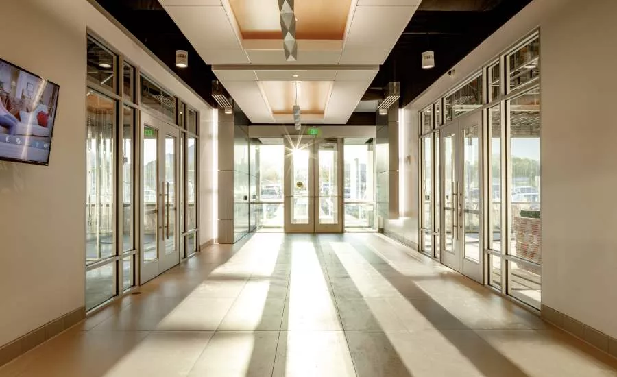 Curtainwalls LEED Silver2
