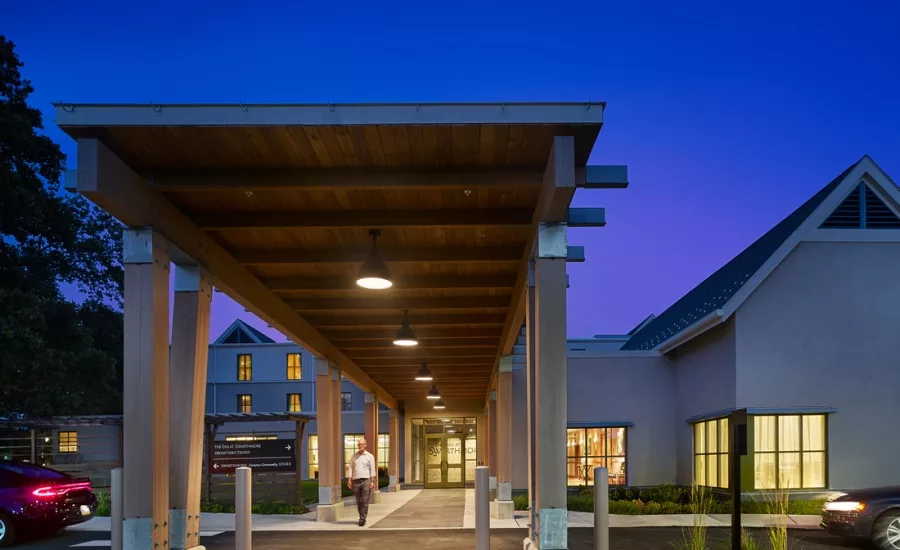 Cope Linder College2