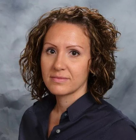 Julie Szabo
