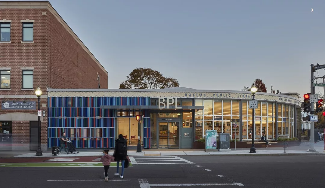 05_BPLRoslindale_ExteriorEntryDusk2_JaneMessinger.jpg