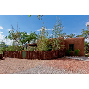 Santa Fe Home with Super Insulation