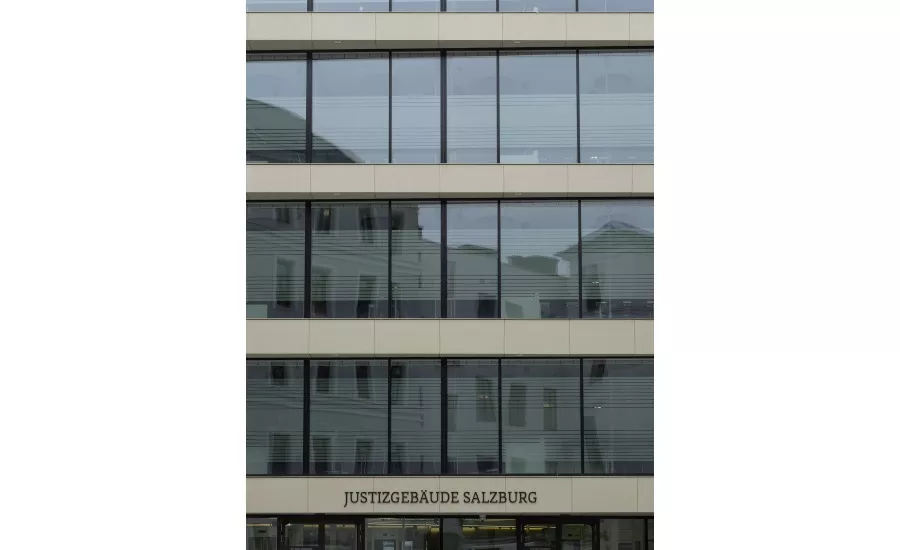 salzburg courthouse 3